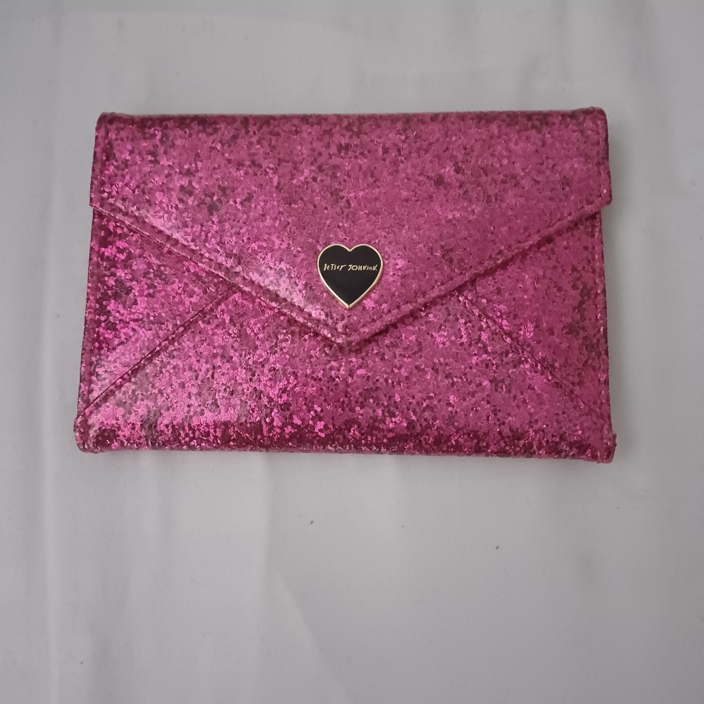 Passport wallet